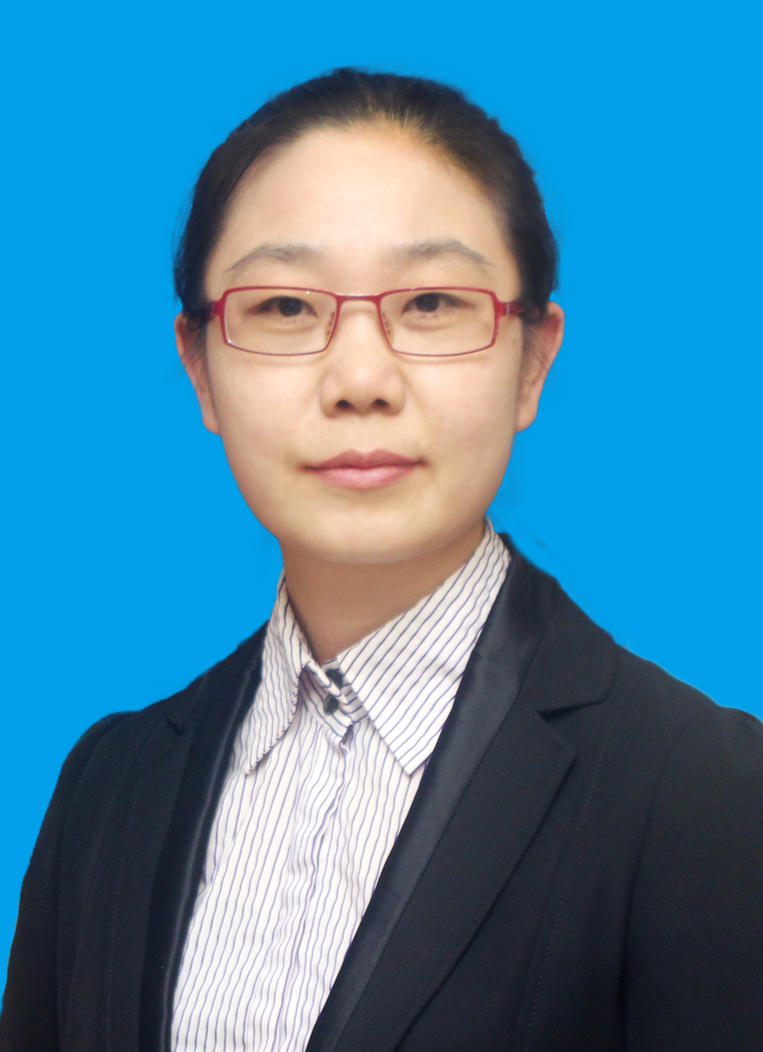 李素玮