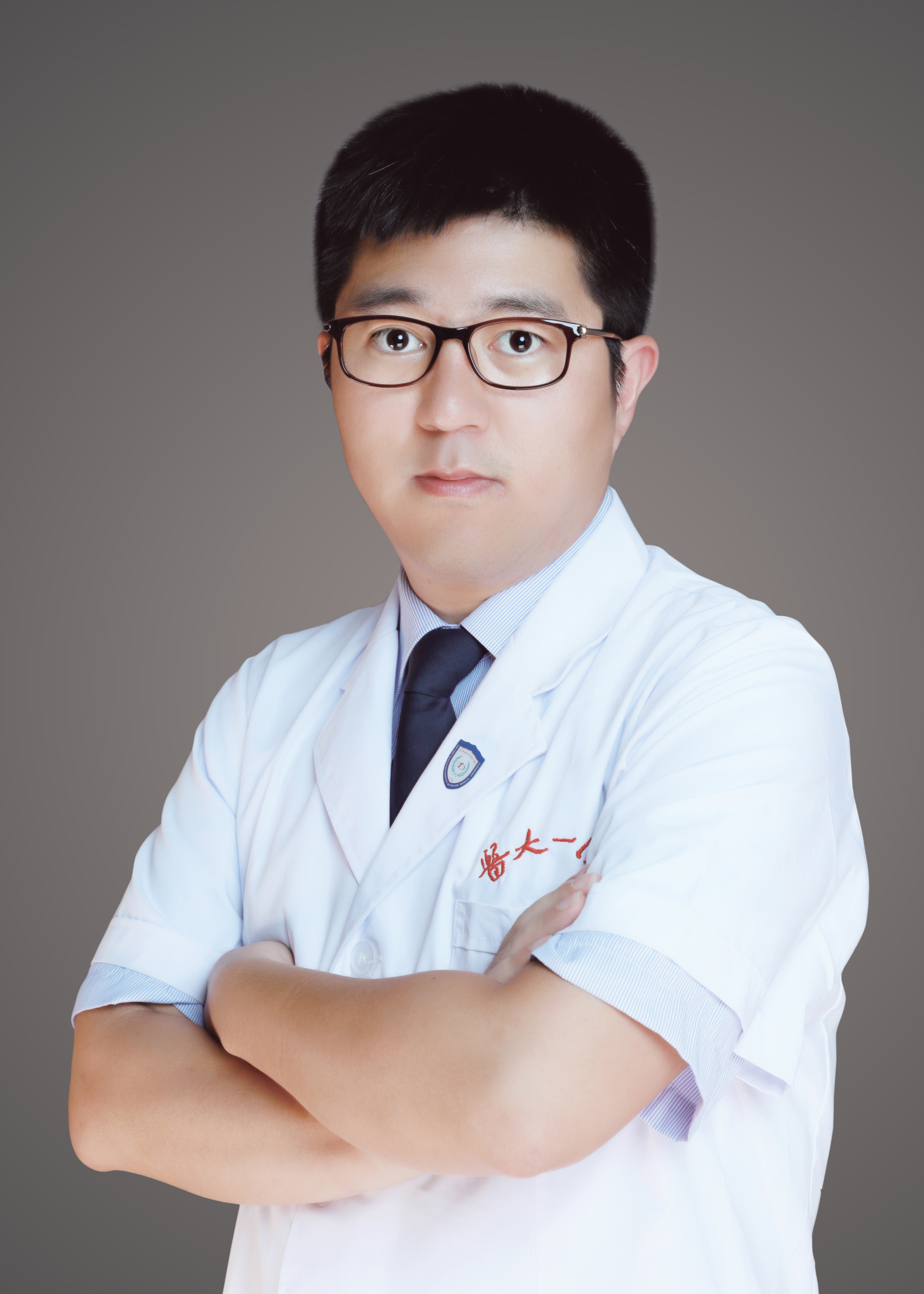 李爽